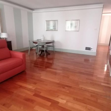 Le Finestre Sugli Ulivi Apartman Desenzano del Garda Kültér fotó