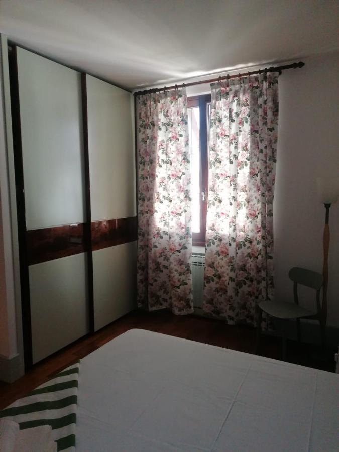 Le Finestre Sugli Ulivi Apartman Desenzano del Garda Kültér fotó